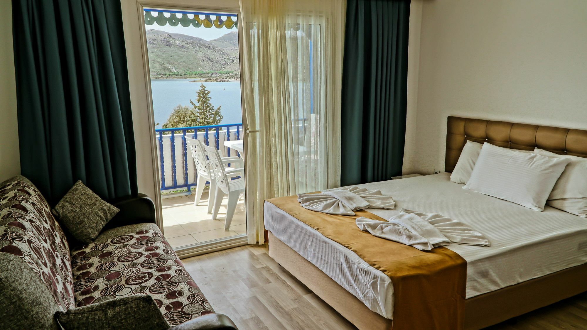 Lemon Garden Boutique Hotel Бозбурун Экстерьер фото